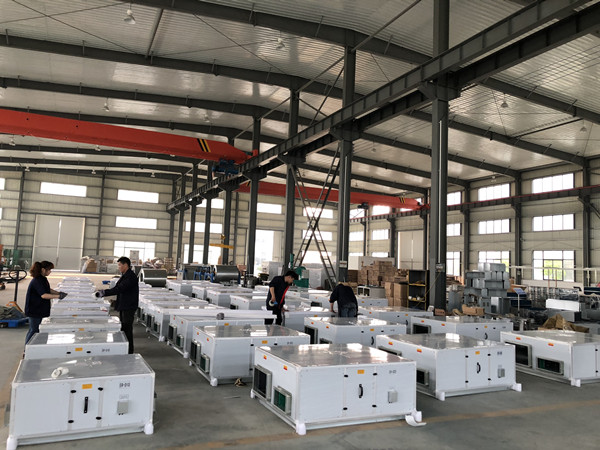 福建新风换气机生产厂家扬子江空调商用吊顶式生产现场 